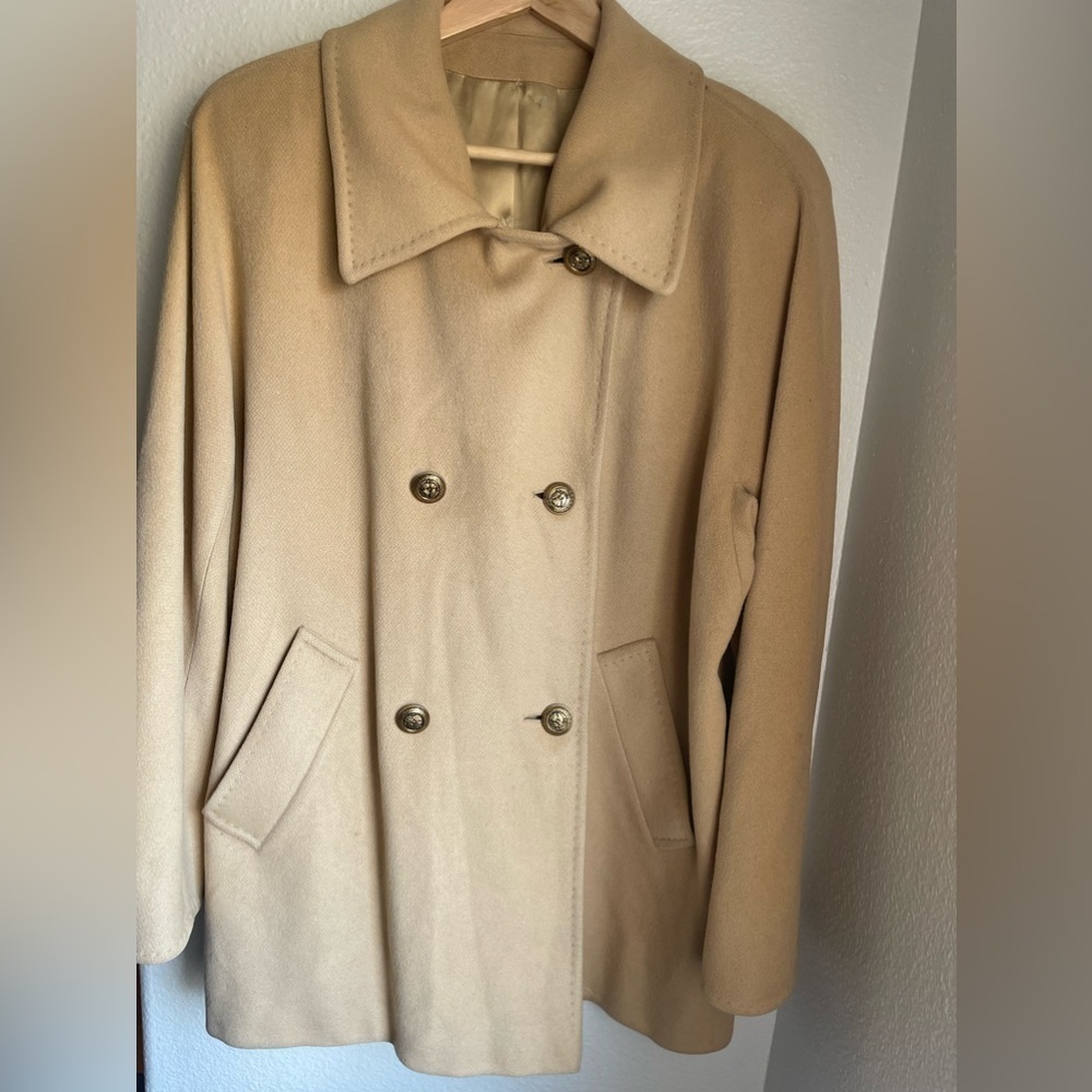 NEIMAN MARCUS VINTAGE PURE CASHMERE COAT
